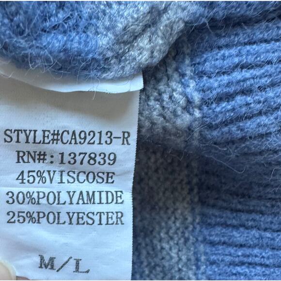 Dreamers by Debut Women’s Sweater M/L Blue Gray Striped Pullover Mock Neck - Picture 6 of 6